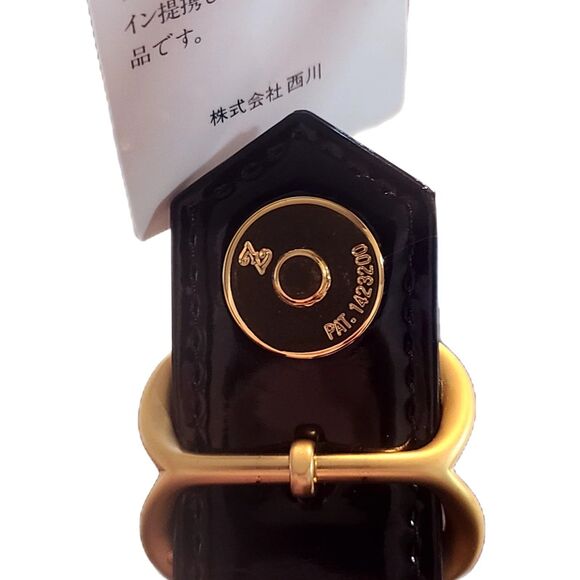 Yves Saint Laurent NEW Black Patent Leather & Gold Heart Vintage Handbag w/ COA - Picture 8 of 13